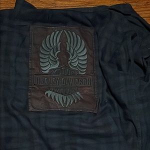 Women’s Harley Davidson navy/black long sleeve plaid shirt size L